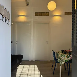 https://villa-casa-terme-della-rotonda.taorminaitalyhotels.com
